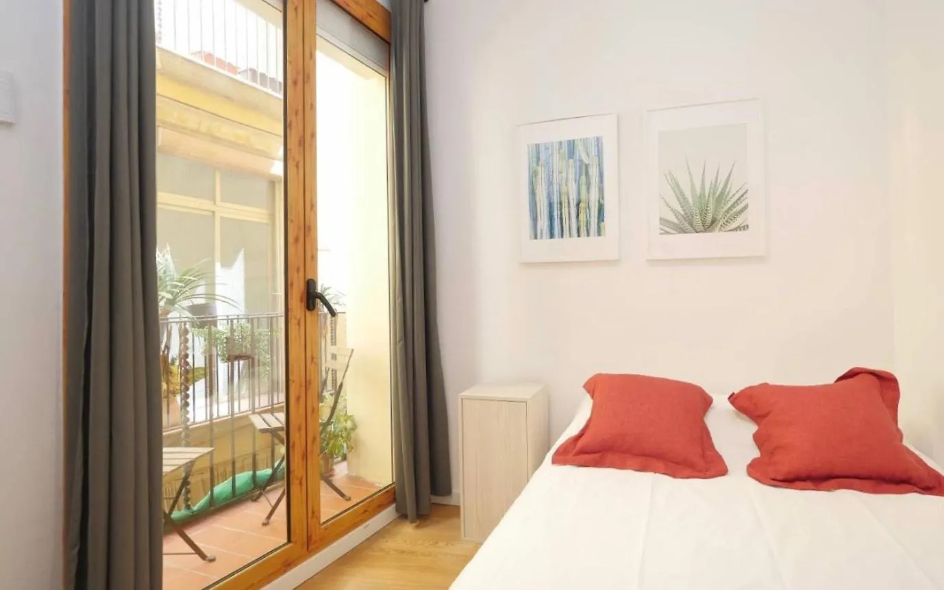 Unique Living Born Apartments & Studios Barcelona